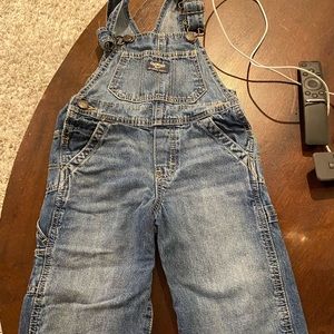 EUC Osh Kosh overalls.